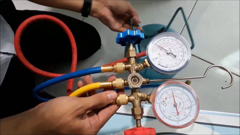 Lỗi EC của điều hoà Funiki do điều hoà bị thiếu gas