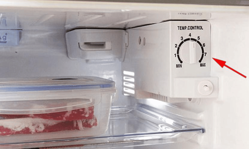 Điều chỉnh nhiệt độ tủ lạnh chưa phù hợp 