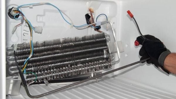 Hệ thống làm lạnh điều hòa Funiki gặp sự cố